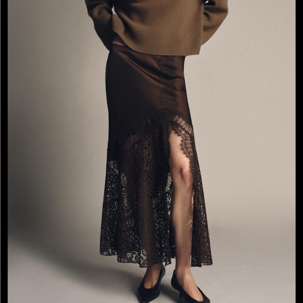 ZARA ZW COLLECTION SATIN EFFECT BROWN LACE SKIRT | ref no. 5919/212/700
